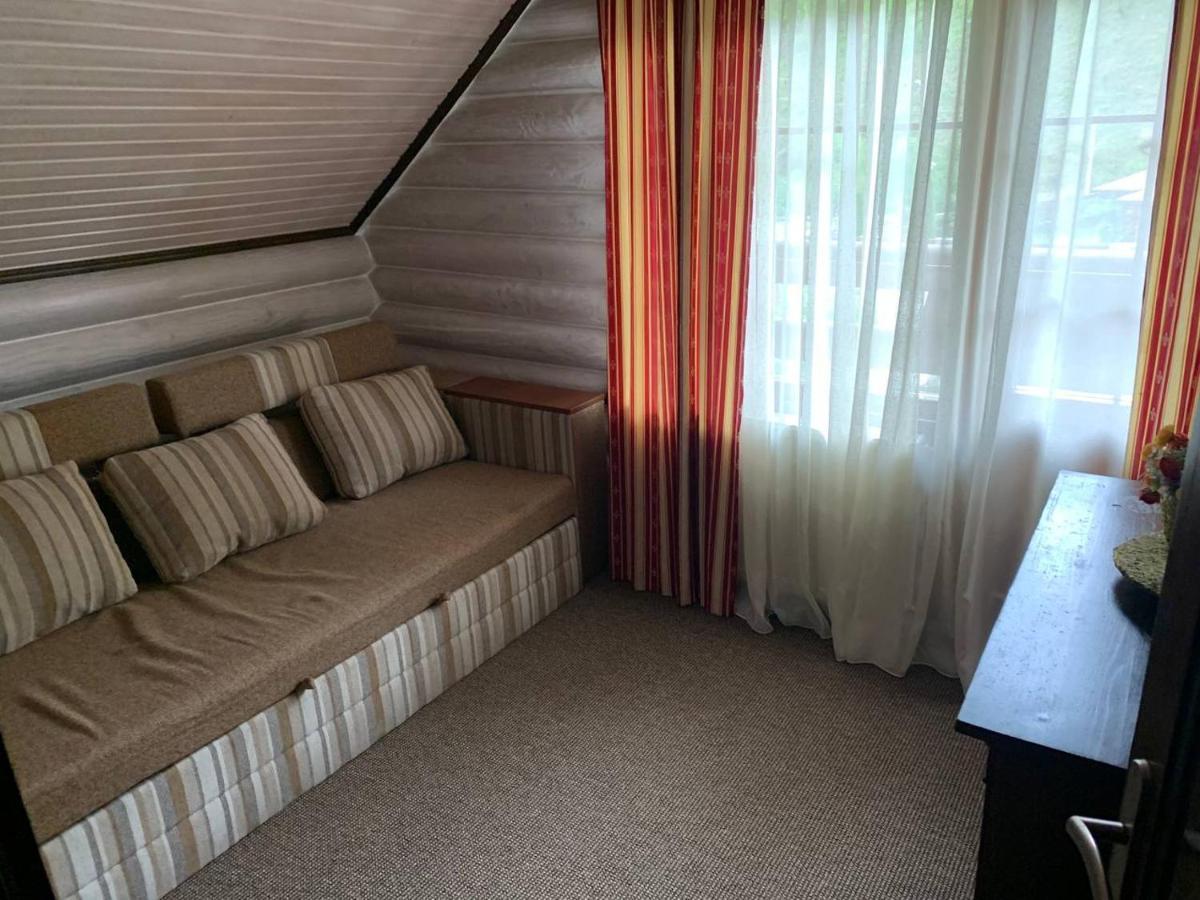 Готель Жди Ня Єво Instagram Zhdenievo Hotel Schdenijewo Exterior foto